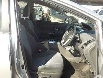 TOYOTA PRIUS ALPHA 2012 Image 12