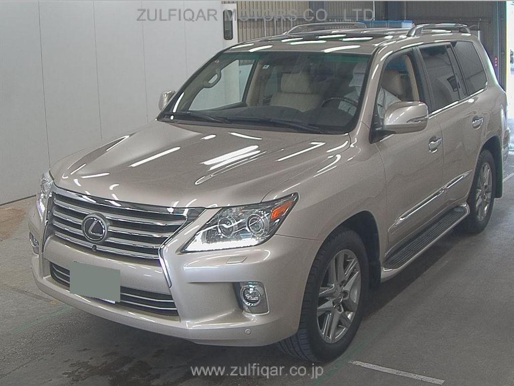 LEXUS LX 570 2014 Image 4