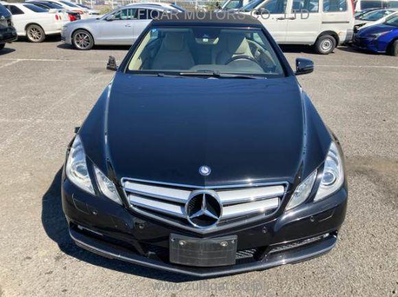 MERCEDES BENZ E CLASS 2011 Image 2