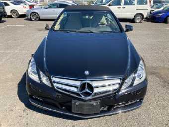 MERCEDES BENZ E CLASS 2011 Image 2