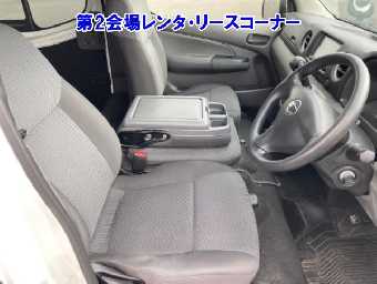 NISSAN NV350 CARAVAN 2014 Image 4