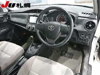 TOYOTA COROLLA AXIO 2017 Image 3