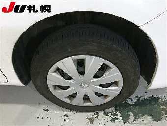 TOYOTA COROLLA AXIO 2017 Image 9