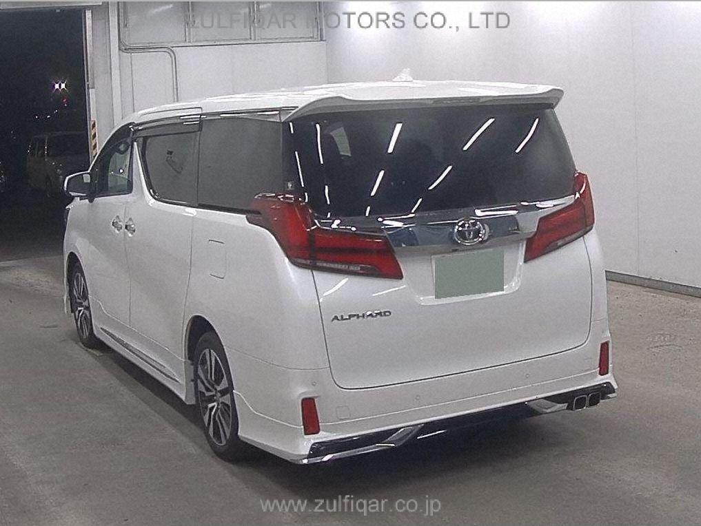 TOYOTA ALPHARD 2018 Image 2