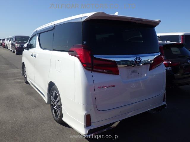 TOYOTA ALPHARD 2018 Image 20