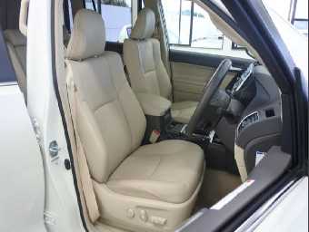 TOYOTA PRADO 2022 Image 13