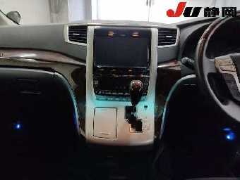 TOYOTA ALPHARD 2013 Image 7