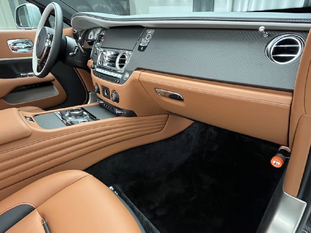 ROLLS ROYCE DAWN 2020 Image 30