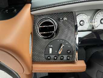 ROLLS ROYCE DAWN 2020 Image 29