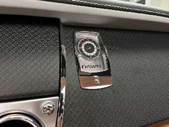ROLLS ROYCE DAWN 2020 Image 46