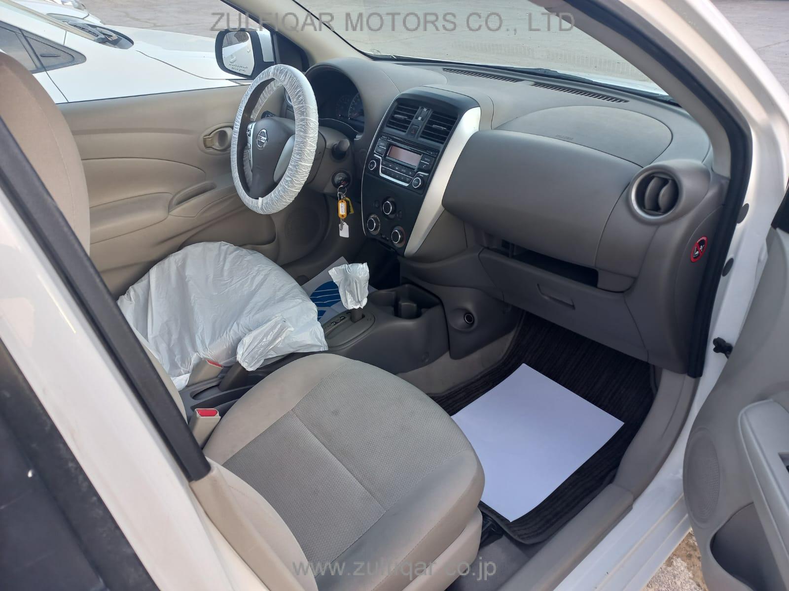 NISSAN SUNNY 2019 Image 19