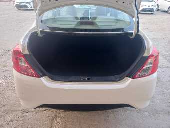 NISSAN SUNNY 2019 Image 9