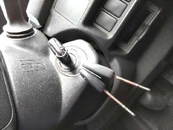 TOYOTA HIACE 2017 Image 13