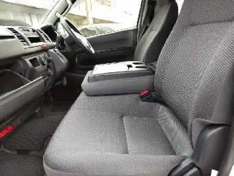 TOYOTA HIACE 2017 Image 14