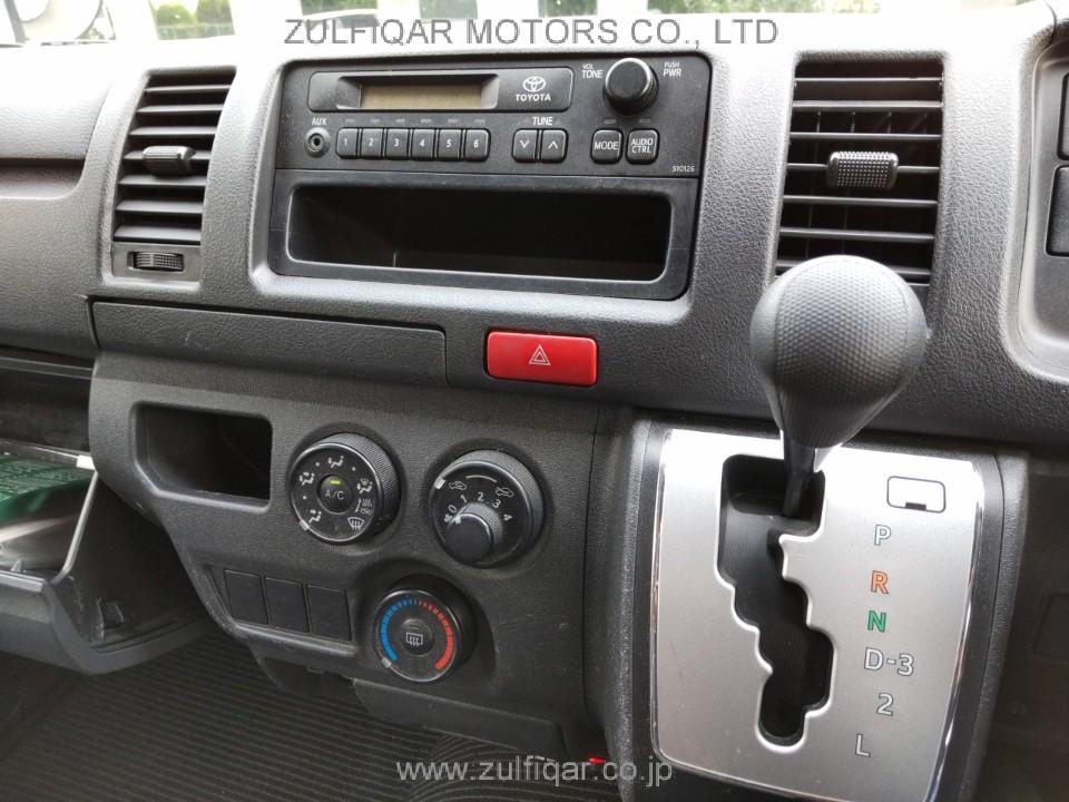 TOYOTA HIACE 2017 Image 9