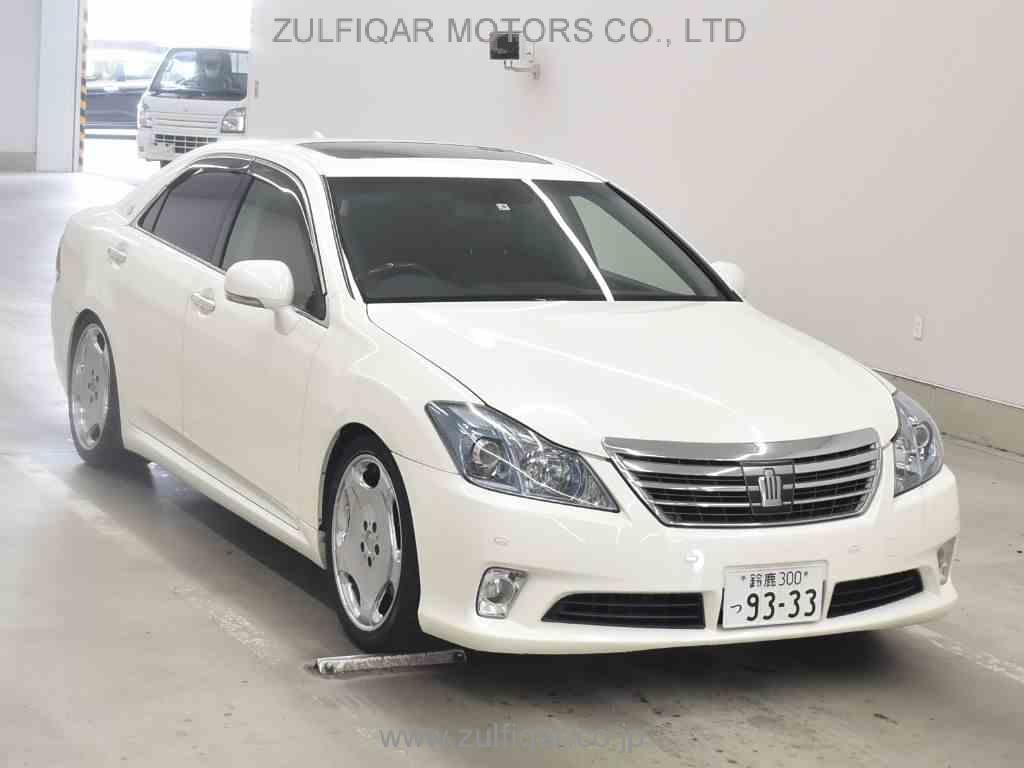 TOYOTA CROWN HYBRID 2012 Image 1