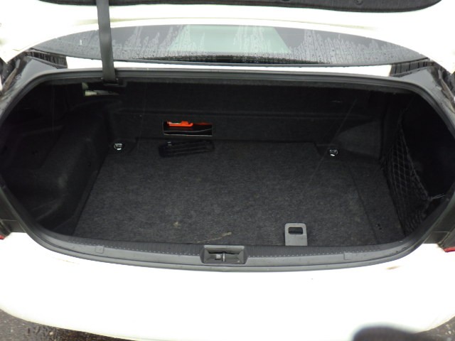 TOYOTA CROWN HYBRID 2012 Image 25