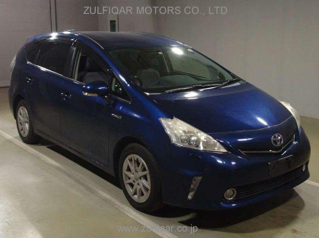 TOYOTA PRIUS ALPHA 2012 Image 3