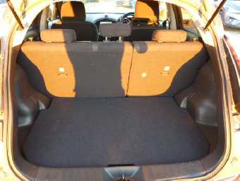 NISSAN JUKE 2016 Image 17