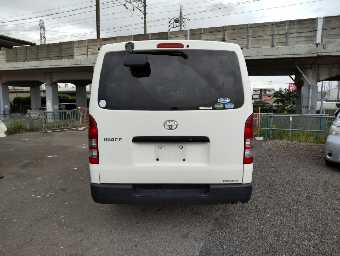 TOYOTA HIACE 2017 Image 3