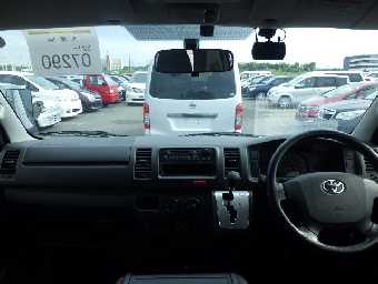 TOYOTA HIACE 2017 Image 16