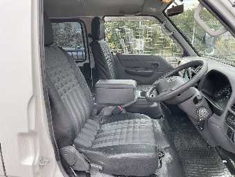 MAZDA BONGO 2017 Image 5