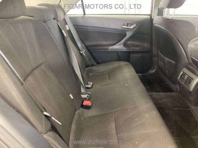 TOYOTA MARK X 2016 Image 6