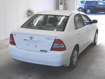 TOYOTA COROLLA 2004 Image 2