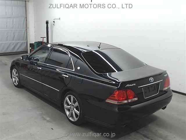 TOYOTA CROWN 2006 Image 2