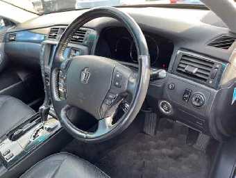 TOYOTA CROWN 2006 Image 3