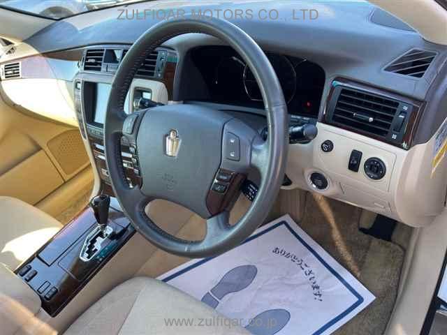 TOYOTA CROWN 2007 Image 3