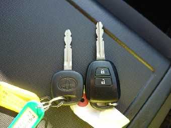 TOYOTA HIACE 2015 Image 28