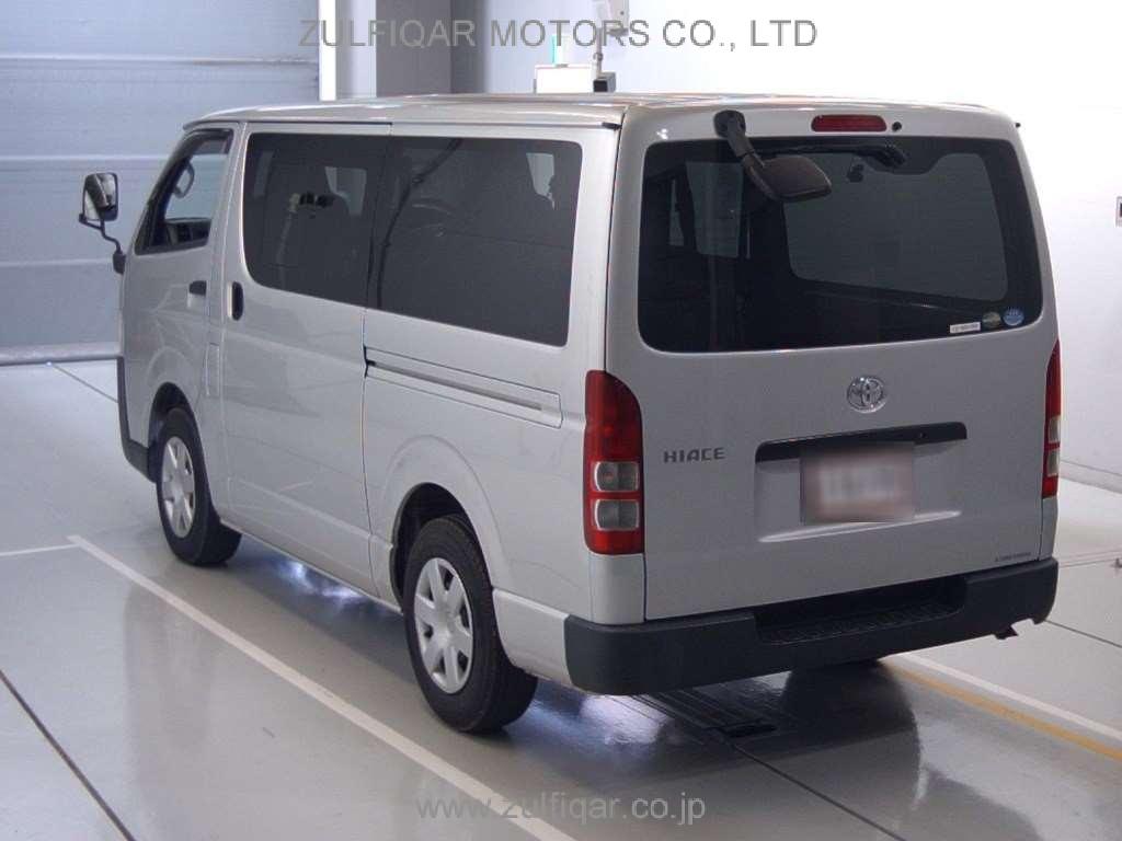 TOYOTA HIACE 2015 Image 6