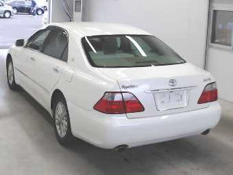 TOYOTA CROWN 2005 Image 5
