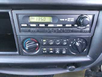 MAZDA BONGO 2017 Image 12