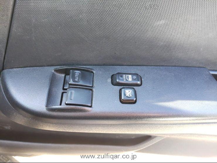 TOYOTA HIACE 2017 Image 12