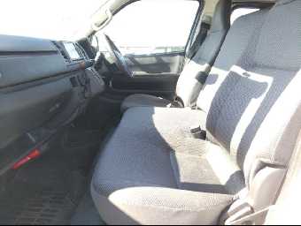 TOYOTA HIACE 2017 Image 13