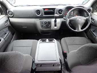 NISSAN NV350 CARAVAN 2015 Image 3