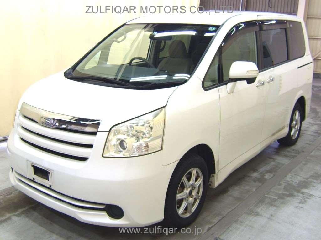 TOYOTA NOAH 2009 Image 1