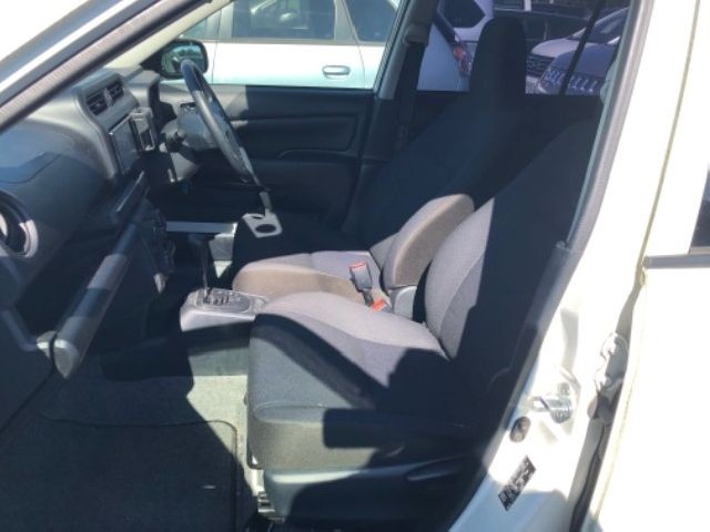 TOYOTA SUCCEED 2017 Image 20