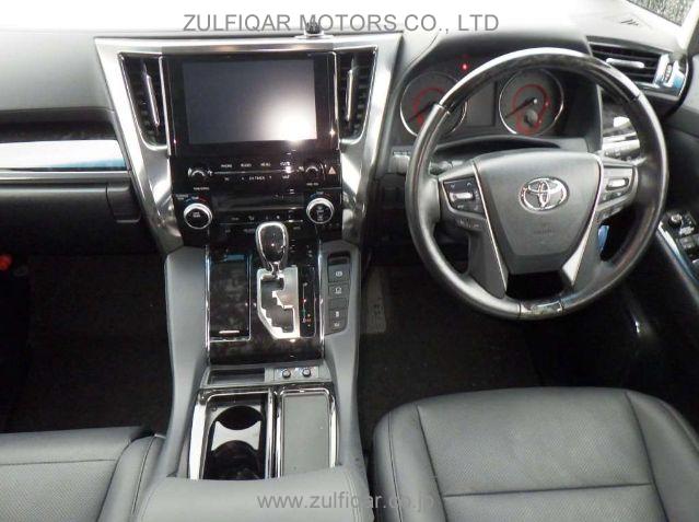 TOYOTA ALPHARD 2021 Image 6