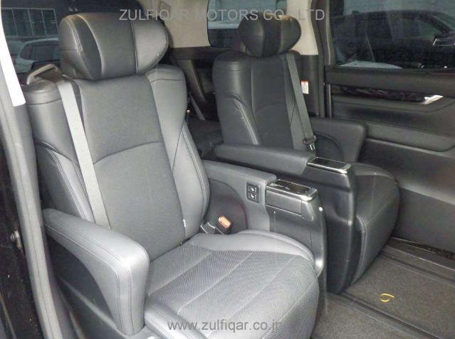 TOYOTA ALPHARD 2021 Image 7