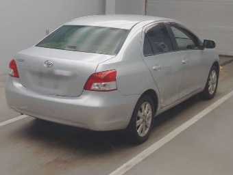 TOYOTA BELTA 2009 Image 2