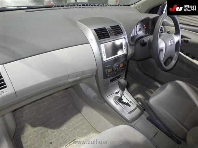 TOYOTA COROLLA AXIO 2010 Image 3