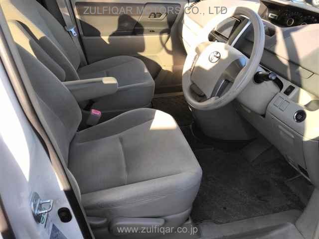 TOYOTA NOAH 2008 Image 3