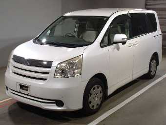 TOYOTA NOAH 2007 Image 1