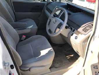 TOYOTA NOAH 2009 Image 3