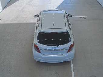 TOYOTA VITZ 2011 Image 3