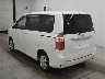 TOYOTA NOAH 2007 Image 2