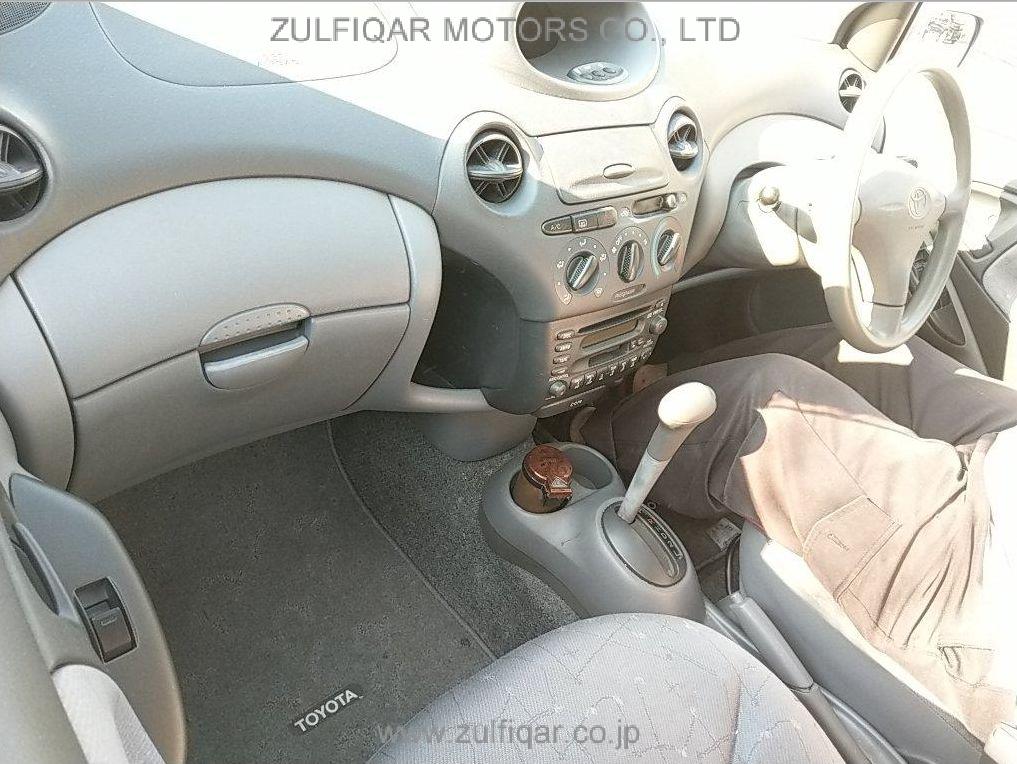 TOYOTA VITZ 1999 Image 3